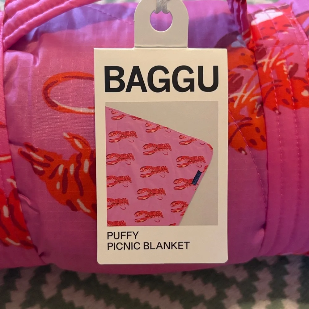 NWT BAGGU Puffy Picnic Blanket Lobster - Picture 2 of 6